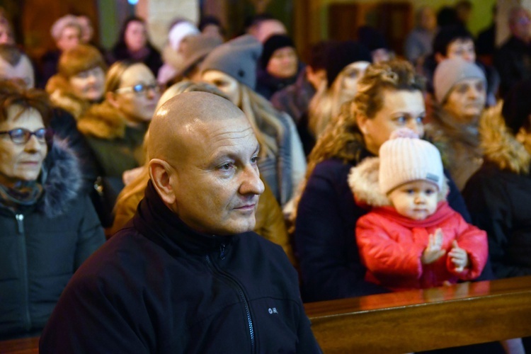 Kolędowanie w Głobinie