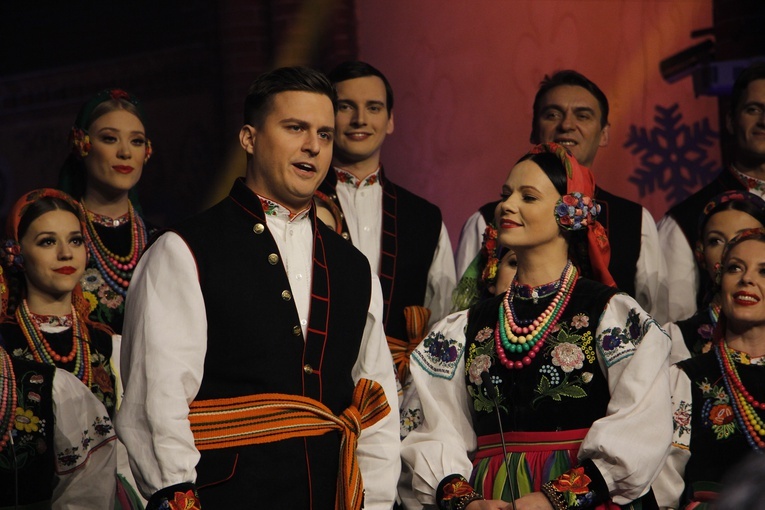 Żyrardów. Koncert kolęd i pastorałek zespołu Mazowsze