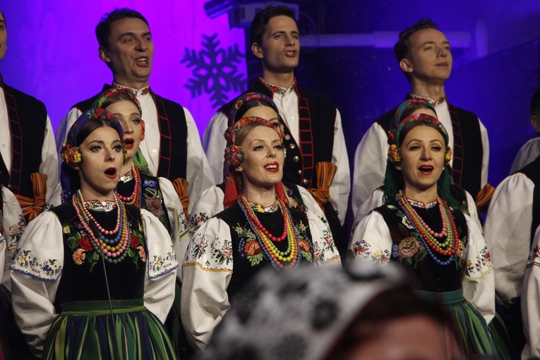Żyrardów. Koncert kolęd i pastorałek zespołu Mazowsze