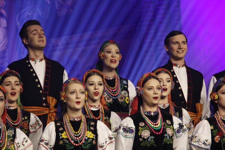 Żyrardów. Koncert kolęd i pastorałek zespołu Mazowsze