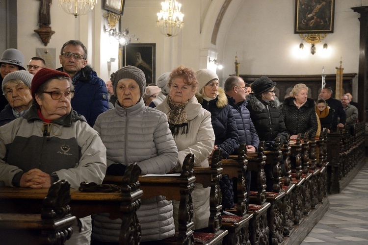 Relikwie św. Brata Alberta w Domu Miłosierdzia w Otmuchowie