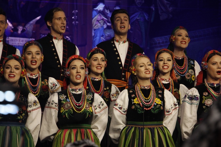 Żyrardów. Koncert kolęd i pastorałek zespołu Mazowsze