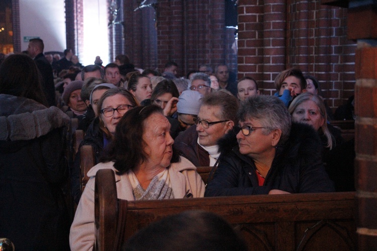 Żyrardów. Koncert kolęd i pastorałek zespołu Mazowsze