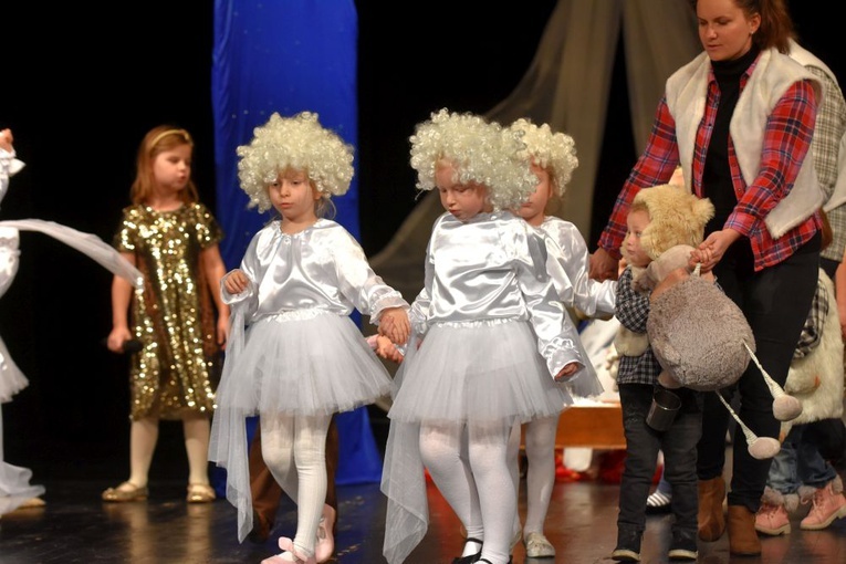 28. Świdnicki Przegląd Zespołów Kolędniczych - dzień 2