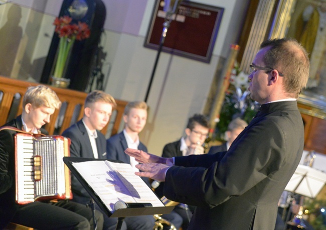Kolędowy koncert w NSJ w Radomiu