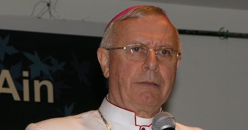 Abp Paul Hinder