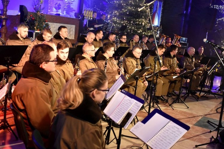 Świdnickie Kolędowanie z Orkiestrą Reprezentacyjną Wojsk Lądowych we Wrocławiu