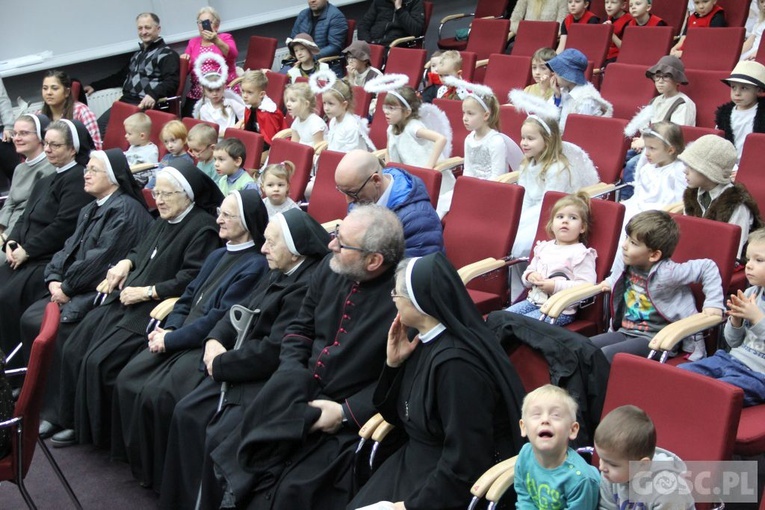 V Przegląd Teatrzyków Jasełkowych "Bóg się rodzi" w Zielonej Górze
