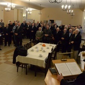 Za pełnienie posługi nadzwyczajnym szafarzom dziękował bp Henryk Tomasik.