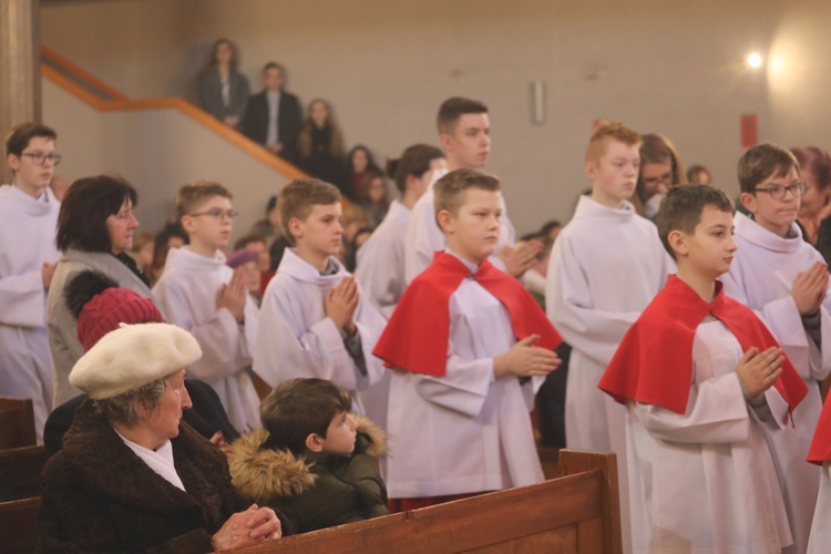 Poświęcenie nowej chrzcielnicy w Miliardowicach