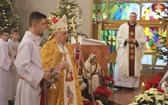 Poświęcenie nowej chrzcielnicy w Miliardowicach