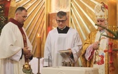 Poświęcenie nowej chrzcielnicy w Miliardowicach