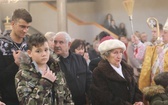 Poświęcenie nowej chrzcielnicy w Miliardowicach