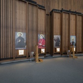 W świątyni umieszczono relikwie 12 polskich świętych i błogosławionych.