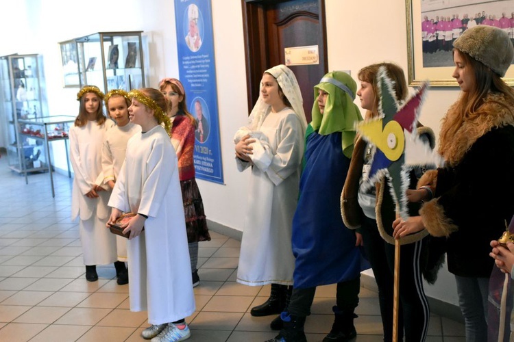 Kolędnicy misyjni w Świdnickiej Kurii Biskupiej