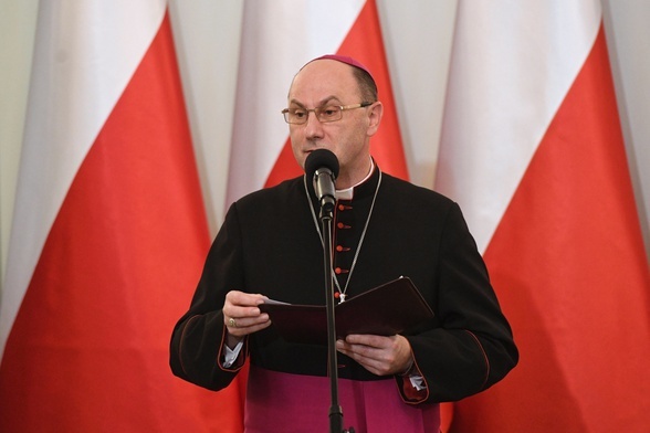 Prymas: Chrześcijanie nie mogą się odciąć od judaizmu