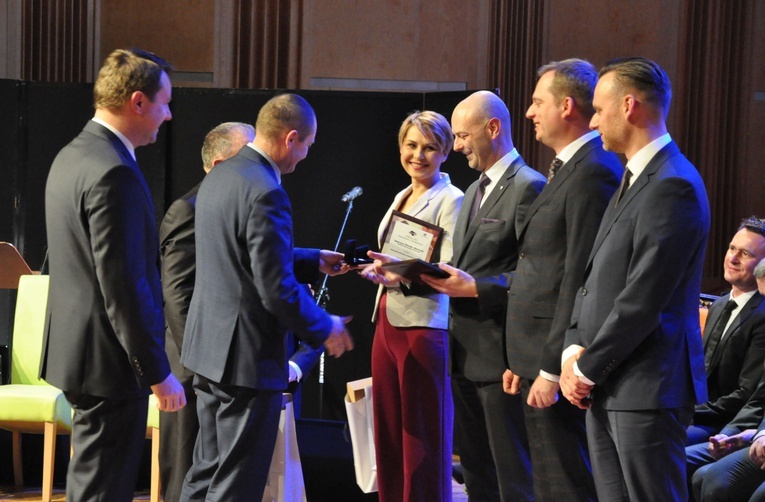 50 nowych laureatów Laurów Umiejętności i Kompetencji 2019