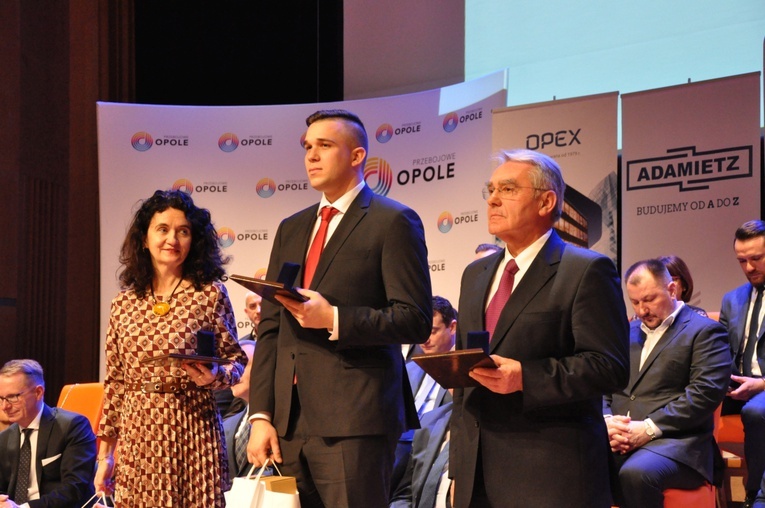 50 nowych laureatów Laurów Umiejętności i Kompetencji 2019