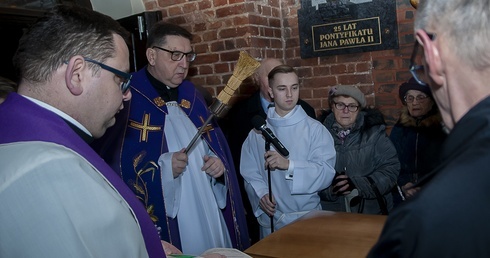 Pogrzeb ks. Wojciecha Wójtowicza, cz. 1