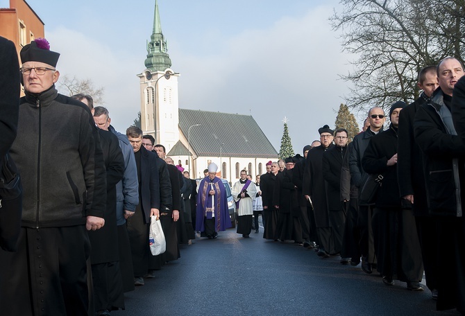 Pogrzeb ks. Wojciecha Wójtowicza, cz. 2