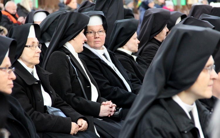 Relikwie św. bp. Józefa Pelczara i bł. Klary Szczęsnej w Świątyni Opatrzności Bożej