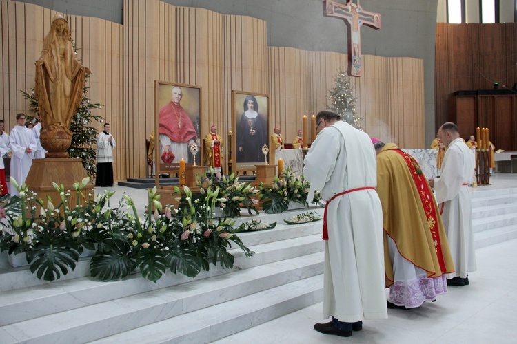 Relikwie św. bp. Józefa Pelczara i bł. Klary Szczęsnej w Świątyni Opatrzności Bożej