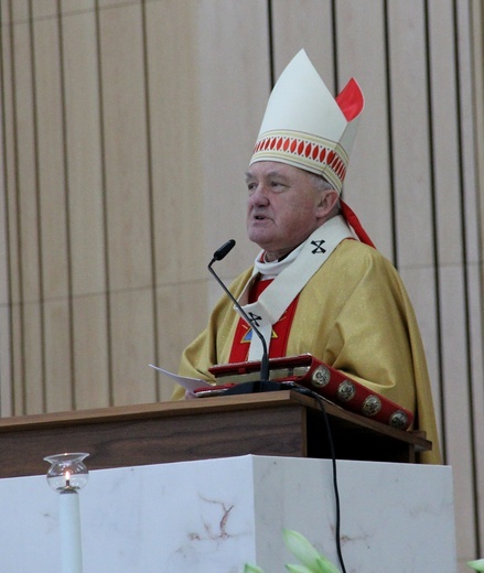 Relikwie św. bp. Józefa Pelczara i bł. Klary Szczęsnej w Świątyni Opatrzności Bożej