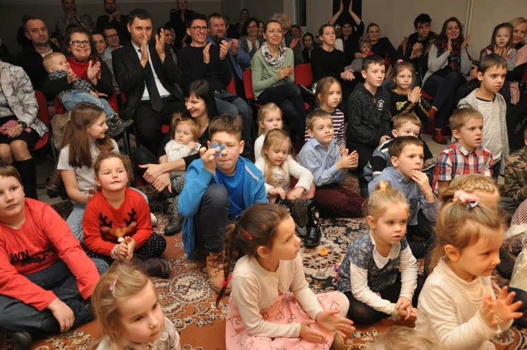  Jasełka neokatechumenatu