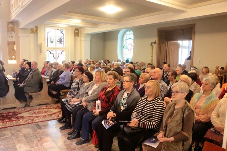 Kolędowanie z klerykami