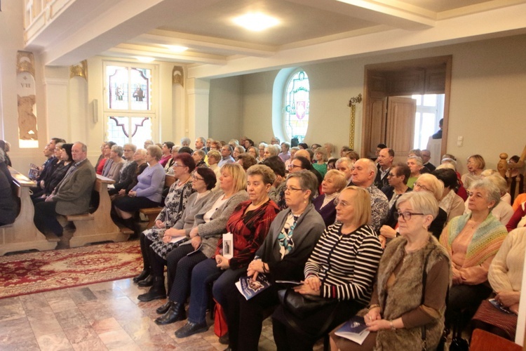 Kolędowanie z klerykami