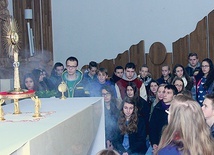 Pierwszy rok winien nas prowadzić ku adoracji Jezusa Eucharystycznego.