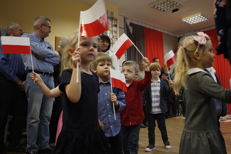 Sochaczew. Dzień Babci i Dziadka w Przedszkolu Świętych Aniołów Stróżów