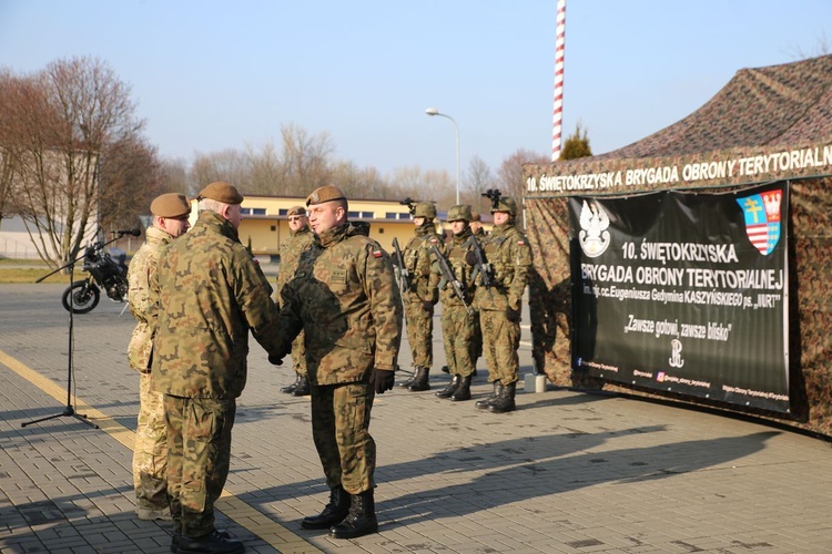 Przekazanie dowodzenia u terytorialsów