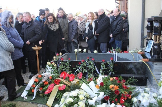 Pogrzeb śp. ks. kan. Marka Kręciocha w Kobiernicach