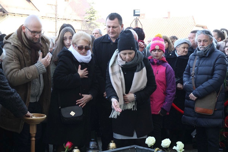 Pogrzeb śp. ks. kan. Marka Kręciocha w Kobiernicach