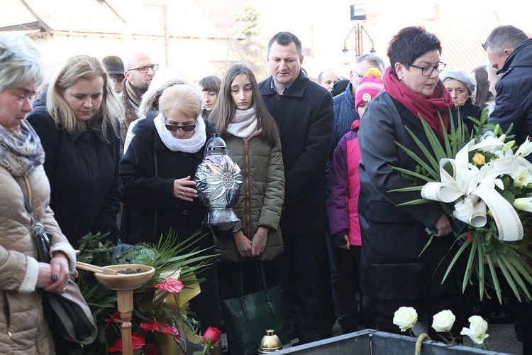 Pogrzeb śp. ks. kan. Marka Kręciocha w Kobiernicach