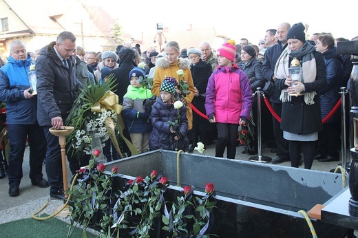 Pogrzeb śp. ks. kan. Marka Kręciocha w Kobiernicach
