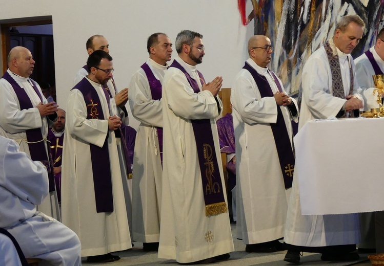 Pogrzeb śp. ks. kan. Marka Kręciocha w Kobiernicach