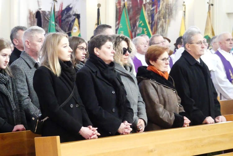 Pogrzeb śp. ks. kan. Marka Kręciocha w Kobiernicach