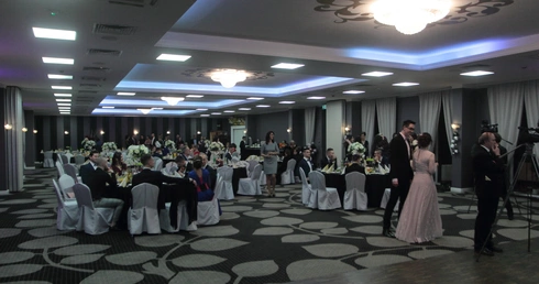 Studniówka w Katolickim Liceum Ogólnokształcącym w Legnicy