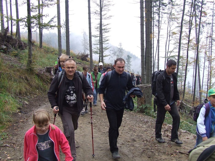 Pisarzowianie na papieskich szlakach ze śp. Bogdanem Pudełko