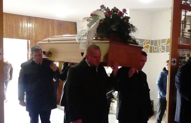 Pogrzeb śp. Bogdana Pudełko w Pisarzowicach