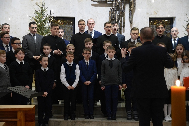 Koncert kolęd w kościele seminaryjnym