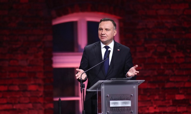 Prezydent: To ksenofobia, rasizm doprowadziły do powstania obozów koncentracyjnych