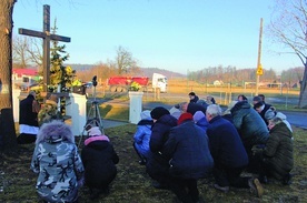 ▼	Mieszkańcy są wstrząśnięci  tak licznymi  aktami  wandalizmu.