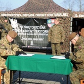 ◄	Ppłk Arkadiusz Nenutil poprowadzi 102. batalion WOT w Sandomierzu. 