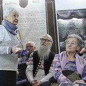 Halina Szotek podczas wykładu.