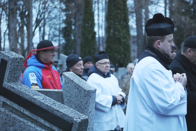 Ostatnie pożegnanie śp. Stefana Jakubowskiego, budowniczego kaplicy na Groniu Jana Pawła II