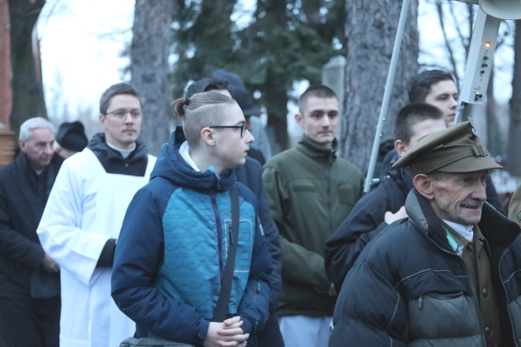 Ostatnie pożegnanie śp. Stefana Jakubowskiego, budowniczego kaplicy na Groniu Jana Pawła II