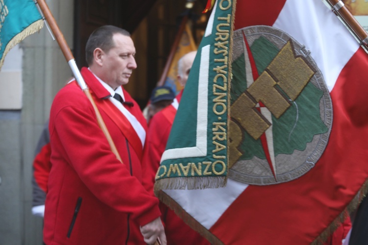 Ostatnie pożegnanie śp. Stefana Jakubowskiego, budowniczego kaplicy na Groniu Jana Pawła II